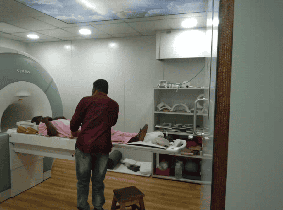 Does the 3 Tesla MRI use radiation